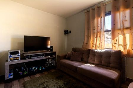 Foto 28 de casa à venda com 3 quartos, 156m² em Quitaúna, Osasco