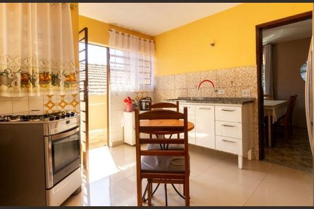 Casa à venda com 156m², 3 quartos e 4 vagas Casa à venda com 156m², 3 quartos e 4 vagasFoto 24