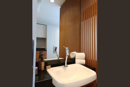 Apartamento para alugar com 21m², 1 quarto e sem vaga Apartamento para alugar com 21m², 1 quarto e sem vagaEstúdio - banheiro