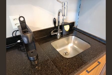 Apartamento para alugar com 21m², 1 quarto e sem vaga Apartamento para alugar com 21m², 1 quarto e sem vagaEstúdio - cozinha