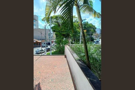 Casa à venda com 241m², 3 quartos e 2 vagas Casa à venda com 241m², 3 quartos e 2 vagasFoto 11