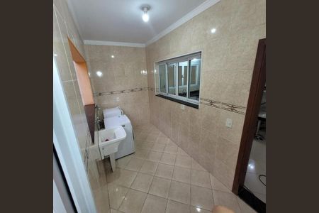 Casa à venda com 287m², 4 quartos e 5 vagasFoto 24