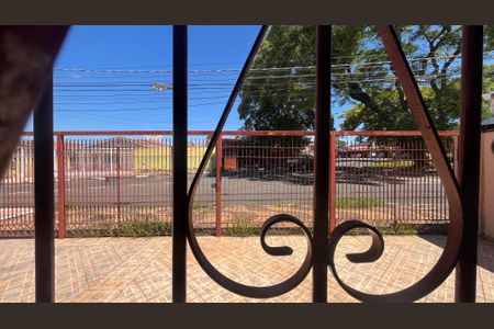 Casa para alugar com 200m², 3 quartos e 2 vagas Casa para alugar com 200m², 3 quartos e 2 vagasVista da Sala