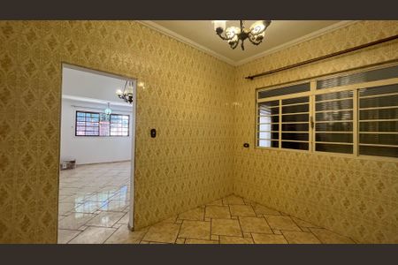 Casa para alugar com 200m², 3 quartos e 2 vagas Casa para alugar com 200m², 3 quartos e 2 vagasQuarto 3