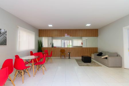 Apartamento para alugar com 45m², 2 quartos e 1 vaga Apartamento para alugar com 45m², 2 quartos e 1 vagaÁrea comum - Salão de festas