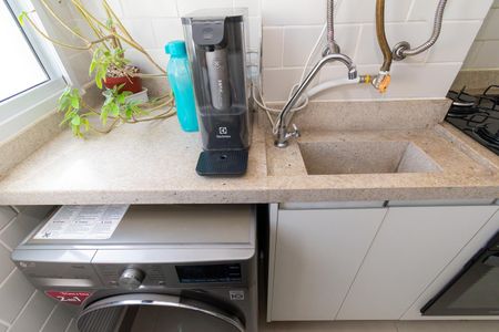 Apartamento para alugar com 45m², 2 quartos e 1 vaga Apartamento para alugar com 45m², 2 quartos e 1 vagaÁrea de Serviço