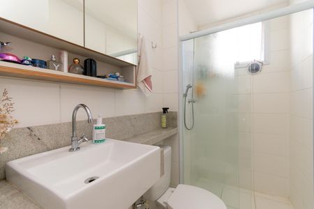 Apartamento para alugar com 45m², 2 quartos e 1 vaga Apartamento para alugar com 45m², 2 quartos e 1 vagaBanheiro