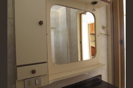 Apartamento para alugar com 70m², 3 quartos e 1 vagaBanheiro