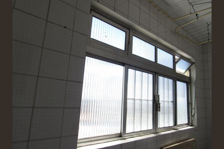 Apartamento para alugar com 70m², 3 quartos e 1 vagaÁrea de Serviço