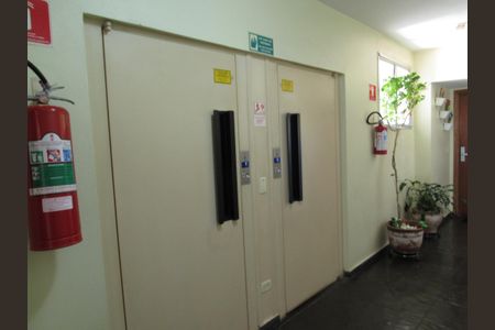 Apartamento para alugar com 70m², 3 quartos e 1 vagaÁrea Comum - Hall