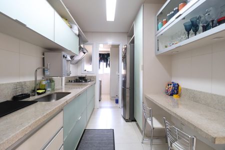 Apartamento para alugar com 114m², 2 quartos e 2 vagasCozinha