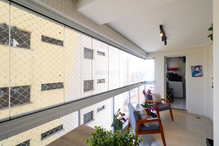 Apartamento à venda com 107m², 3 quartos e 2 vagasVaranda Gourmet