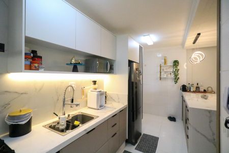 Apartamento à venda com 107m², 3 quartos e 2 vagasCozinha
