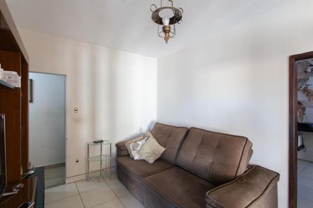 Casa à venda com 440m², 5 quartos e 2 vagasSala