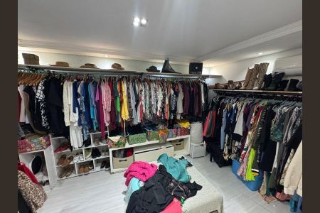 Foto 08 de casa à venda com 4 quartos, 220m² em Parque Continental, São Paulo