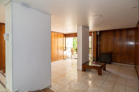 Apartamento para alugar com 56m², 1 quarto e sem vaga Apartamento para alugar com 56m², 1 quarto e sem vagaÁrea comum - Hall Social