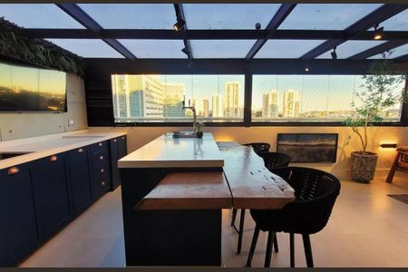 Apartamento à venda com 103m², 2 quartos e 2 vagas Apartamento à venda com 103m², 2 quartos e 2 vagasVaranda gourmet