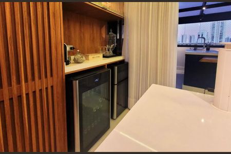 Apartamento à venda com 103m², 2 quartos e 2 vagas Apartamento à venda com 103m², 2 quartos e 2 vagasCozinha