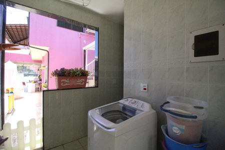 Casa de condomínio para alugar com 242m², 4 quartos e 1 vagaÁrea de serviço