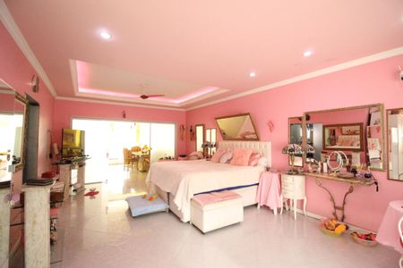 Casa de condomínio para alugar com 242m², 4 quartos e 1 vagaSuíte 1