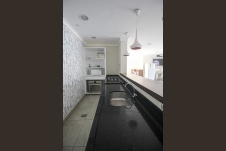 Apartamento à venda com 83m², 2 quartos e 2 vagasÁrea comum - Salão de festas