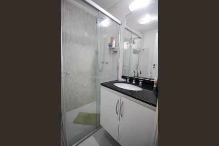 Apartamento à venda com 83m², 2 quartos e 2 vagasBanheiro