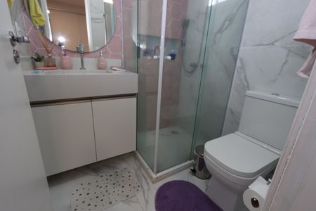 Apartamento à venda com 75m², 3 quartos e 1 vagaBanheiro da Suíte
