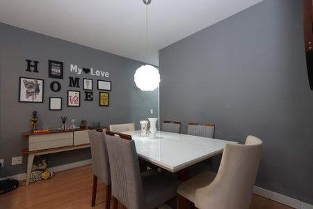 Apartamento à venda com 75m², 3 quartos e 1 vagaSala de Jantar