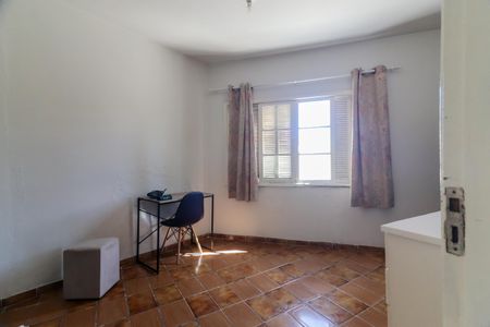 Casa à venda com 75m², 2 quartos e 2 vagas Casa à venda com 75m², 2 quartos e 2 vagasQuarto 1