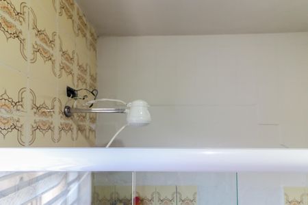 Casa à venda com 75m², 2 quartos e 2 vagas Casa à venda com 75m², 2 quartos e 2 vagasBanheiro