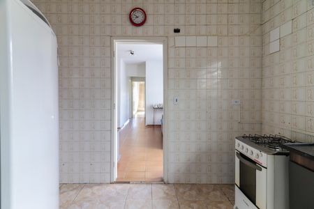 Casa à venda com 75m², 2 quartos e 2 vagas Casa à venda com 75m², 2 quartos e 2 vagasCozinha