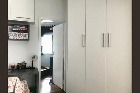 Foto 04 de casa de condomínio à venda com 4 quartos, 325m² em Alphaville, Santana de Parnaíba