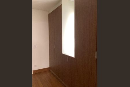 Foto 04 de casa de condomínio à venda com 4 quartos, 450m² em Alphaville Conde II, Barueri