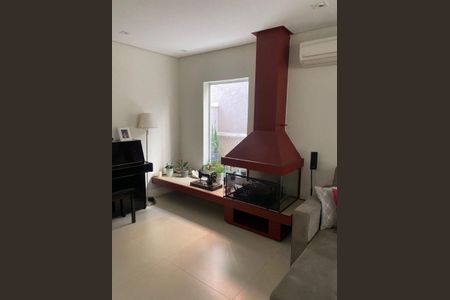 Casa de condomínio à venda com 360m², 4 quartos e 4 vagas Casa de condomínio à venda com 360m², 4 quartos e 4 vagasFoto 04