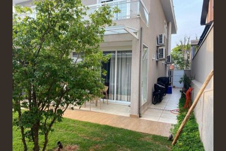 Casa de condomínio à venda com 360m², 4 quartos e 4 vagas Casa de condomínio à venda com 360m², 4 quartos e 4 vagasFoto 13