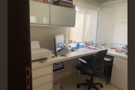 Casa de condomínio à venda com 360m², 4 quartos e 4 vagas Casa de condomínio à venda com 360m², 4 quartos e 4 vagasFoto 25