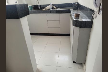 Apartamento à venda com 31m², 1 quarto e 1 vaga Apartamento à venda com 31m², 1 quarto e 1 vagaCozinha