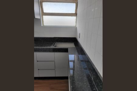 Apartamento à venda com 31m², 1 quarto e 1 vaga Apartamento à venda com 31m², 1 quarto e 1 vagaCozinha