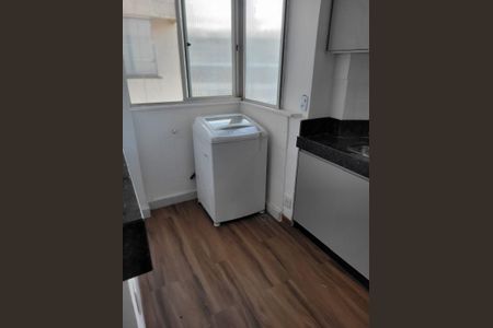 Apartamento à venda com 31m², 1 quarto e 1 vaga Apartamento à venda com 31m², 1 quarto e 1 vagaCozinha