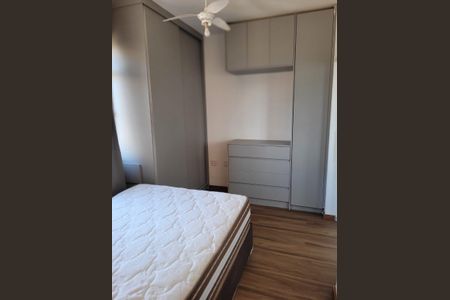 Quarto de apartamento à venda com 1 quarto, 31m² em Santo Antônio, Belo Horizonte