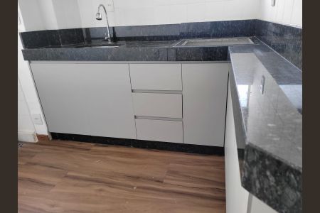 Apartamento à venda com 31m², 1 quarto e 1 vaga Apartamento à venda com 31m², 1 quarto e 1 vagaCozinha