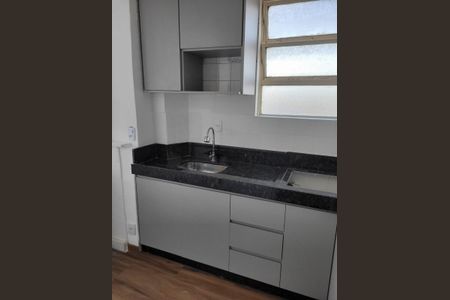 Apartamento à venda com 31m², 1 quarto e 1 vaga Apartamento à venda com 31m², 1 quarto e 1 vagaCozinha
