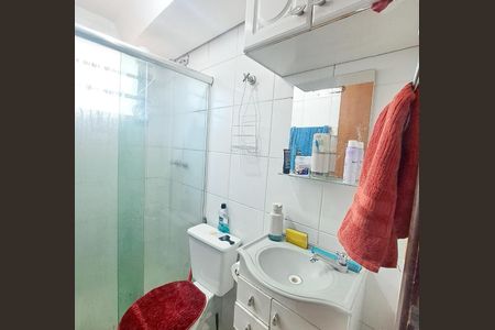 Banheiro de apartamento para alugar com 2 quartos, 44m² em Conceicao, Osasco