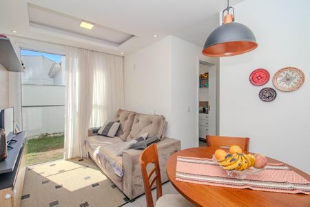 Sala de apartamento para alugar com 2 quartos, 66m² em Morro Santana, Porto Alegre