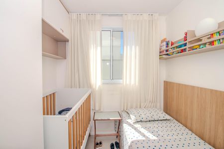 Quarto 1 de apartamento para alugar com 2 quartos, 66m² em Morro Santana, Porto Alegre