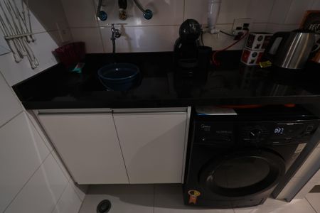 Apartamento à venda com 96m², 3 quartos e 2 vagasLavanderia