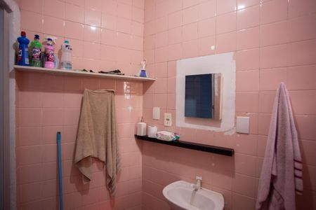 Casa à venda com 157m², 3 quartos e sem vagaBANHEIRO