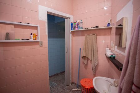 Casa à venda com 157m², 3 quartos e sem vagaBANHEIRO