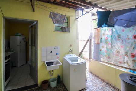 Apartamento para alugar com 60m², 2 quartos e 1 vaga Apartamento para alugar com 60m², 2 quartos e 1 vagaCozinha e Área de Serviço