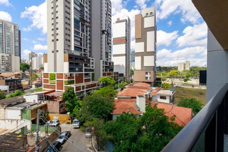 Studio para alugar com 35m², 1 quarto e 1 vaga Studio para alugar com 35m², 1 quarto e 1 vagaVista da Varanda da Sala/Cozinha